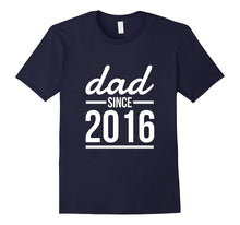 Mens Dad Since 2016 (Birth Year 1yr Old) Father's Day T-Shirt