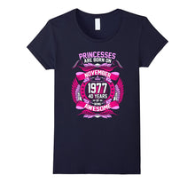 November 1977 40th Birthday 40 Years Old Gift T-Shirt