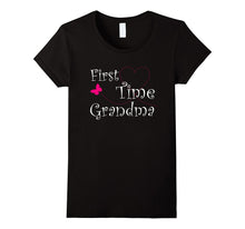 1st Time Grandma T Shirt for Grandmother to Be Announcement