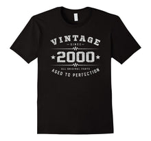 Made in 2000 17th Birthday 17 Years Old Gift T-Shirt