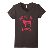 Just a Girl Who Loves Cows Tshirt