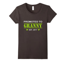 Promoted to Granny Est 2017 - Grandma T-Shirts