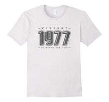 40th Birthday Gifts for Women Men 40 Years Old 1977 T-Shirt