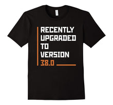 38th B-Day Gift T-Shirt Geek Born in 1979 Version 38.0 Funny