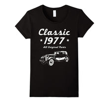 Classic Made in 1977 Funny Birthday Gift T-Shirt