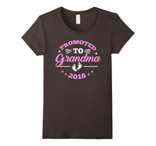 Promoted to Grandma 2018 T-Shirt Future Grandmother Tee