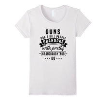 GUNS DON'T KILL PEOPLE GRANDPAS DO Cool T-Shirt