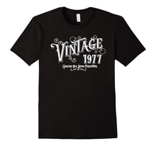 1977 Vintage Age Birth Year Print Graphic T Shirt