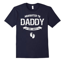 Men's Promoted to Daddy Est 2017 T-Shirt New Dad Father's Day Gift
