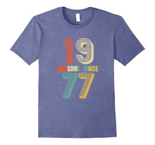 Awesome Since 1977 T-Shirt 40 Yrs Old Bday 40th Birthday Tee