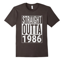 Straight Outta 1986 | Great 31st Birthday Gift Idea T-Shirt