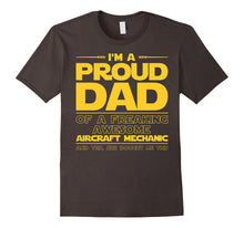 Aircraft Mechanic Dad T-Shirt Gift for Aircraft Mechanic Lov