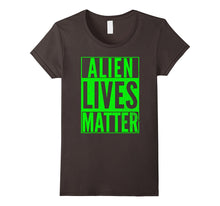 ALIEN LIVES MATTER Halloween Costume Green Nerd Dork T-Shirt