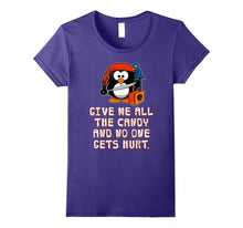 Funny Halloween T-Shirts: Penguin Pirate