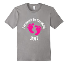 Promoted to Grandma 2017 Tshirt It's a Baby Girl Proud