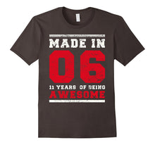 11th Birthday Gift T-Shirt Made in 2006 Awesome 11 Years Old