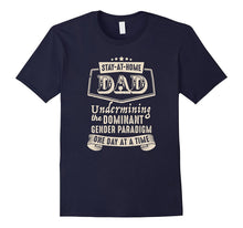 Stay at Home Dad: Undermining the Dominant Gender Paradigm