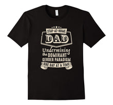 Stay at Home Dad: Undermining the Dominant Gender Paradigm