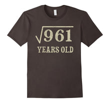 31 Yrs Years Old Square Root of 961 31st Birthday T-Shirt