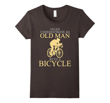 Men's Never Underestimate an Old Man With a Bicycle T-Shirt