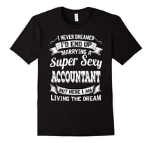 I Never Dreamed I'd End Up Marrying a Super Sexy Accountant