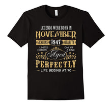 Born in 1947 Vintage Gift 70th Birthday 70 Years Old Apparel