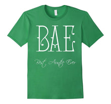 BAE Worlds Best Auntie Ever T-Shirt Gift Cute Clothes Best