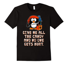 Funny Halloween T-Shirts: Penguin Pirate