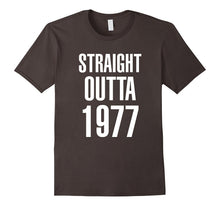 40 Years Old Straight Outta 1977 40th Birthday Gift T-Shirt
