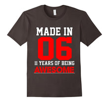 11th Birthday Gift T-Shirt Made in 2006 Awesome 11 Years Old